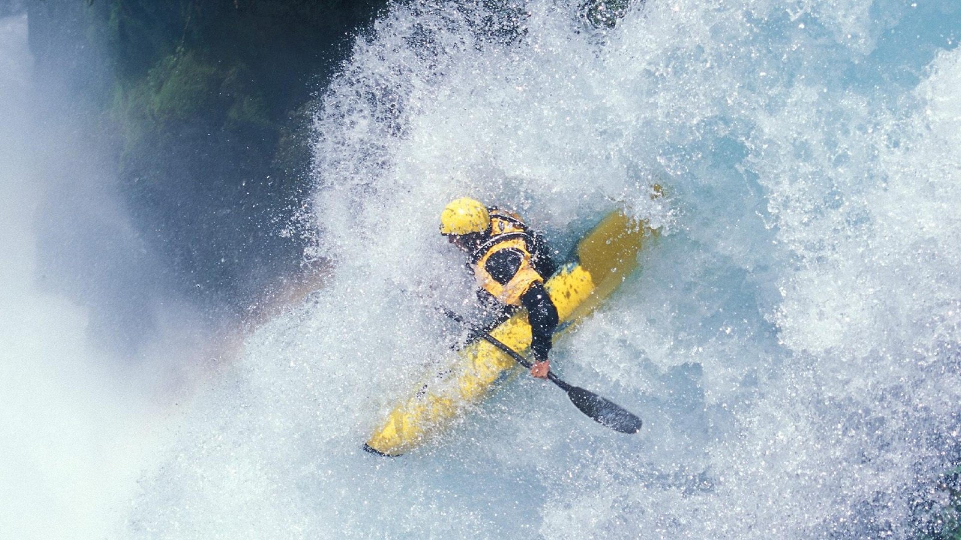 Karsa回归赛场，赛况扑朔迷离首场状态亮眼，雄鹿观众沸腾！